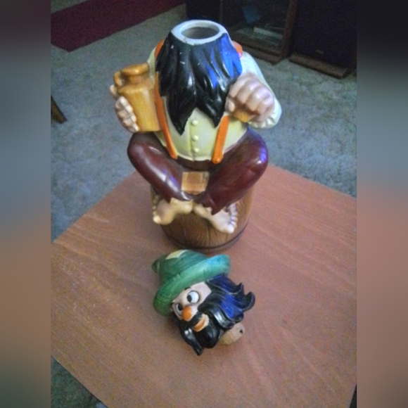 Vintage Whiskey Decanter - Picture 3 of 3